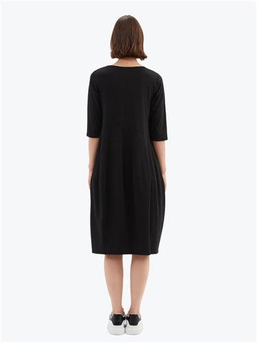 Tirelli V Neck Diagonal Seam Dress