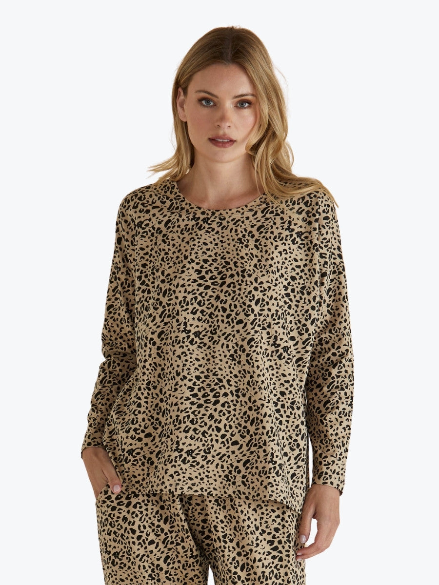 Betty Basics Brixley Long Sleeve Top in Leopard