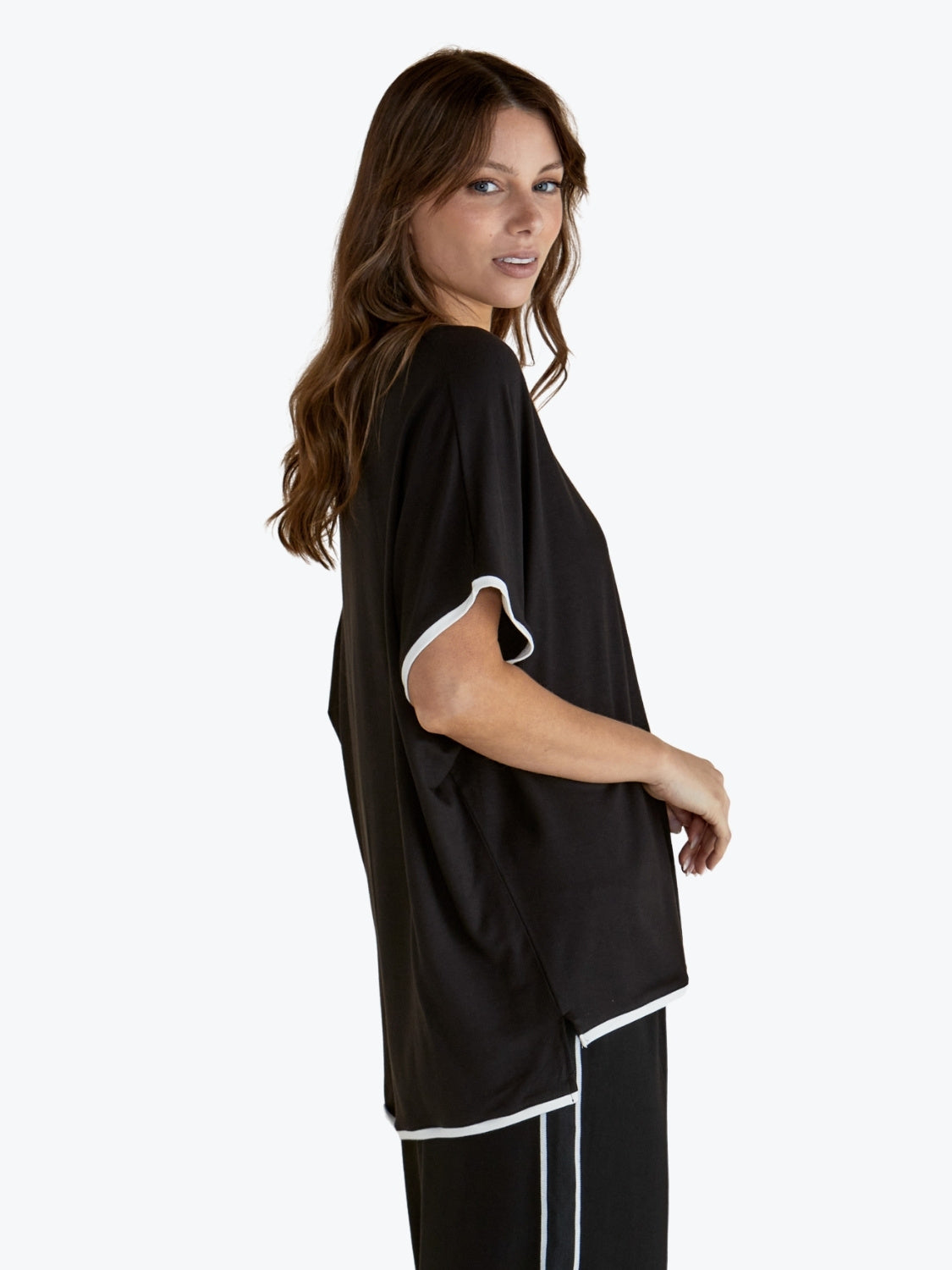 Betty Basics Clara Tee BB2057