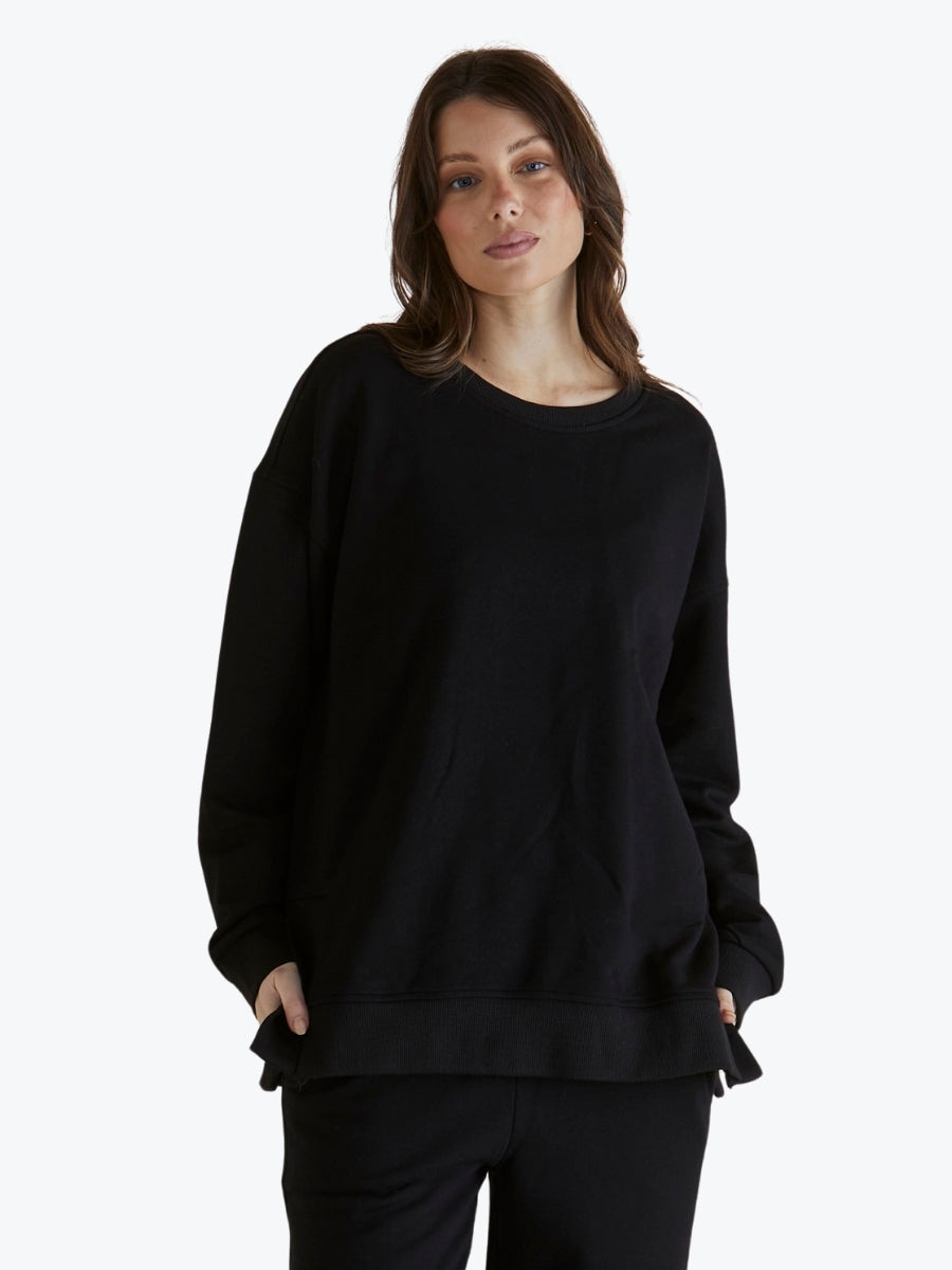 Betty Basics Easy Crew Sweat in Black