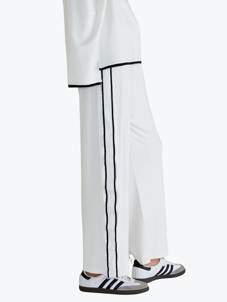Betty Basics Evelyn Wide Leg Jogger BB7077
