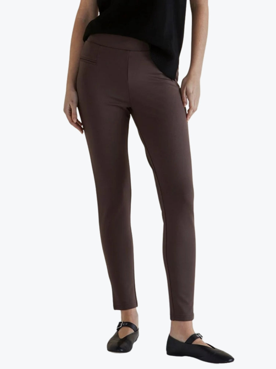 Betty Basics Gwen Ponte Legging in Brown