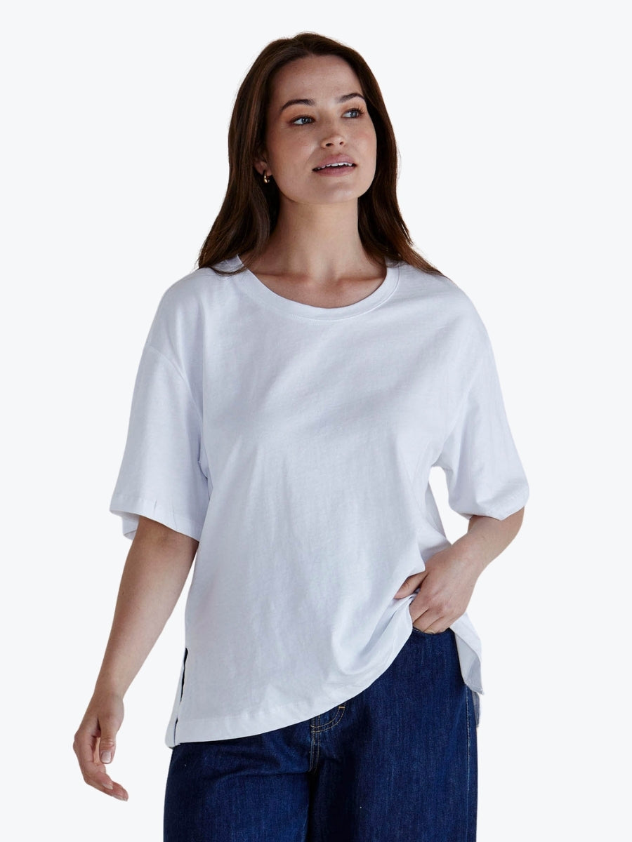 Betty Basics Relax Boxy Tee in White