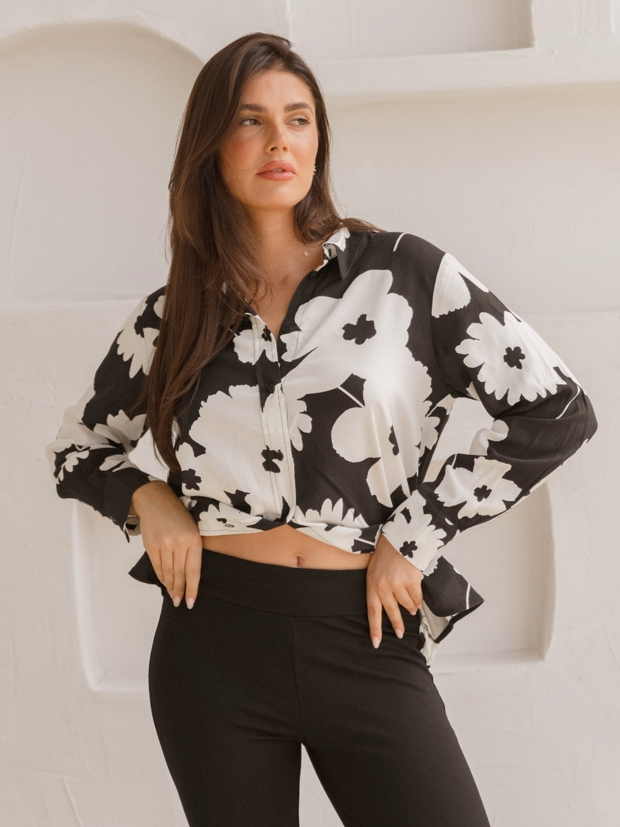 Betty Basics Rosie Shirt in Monochrome Floral