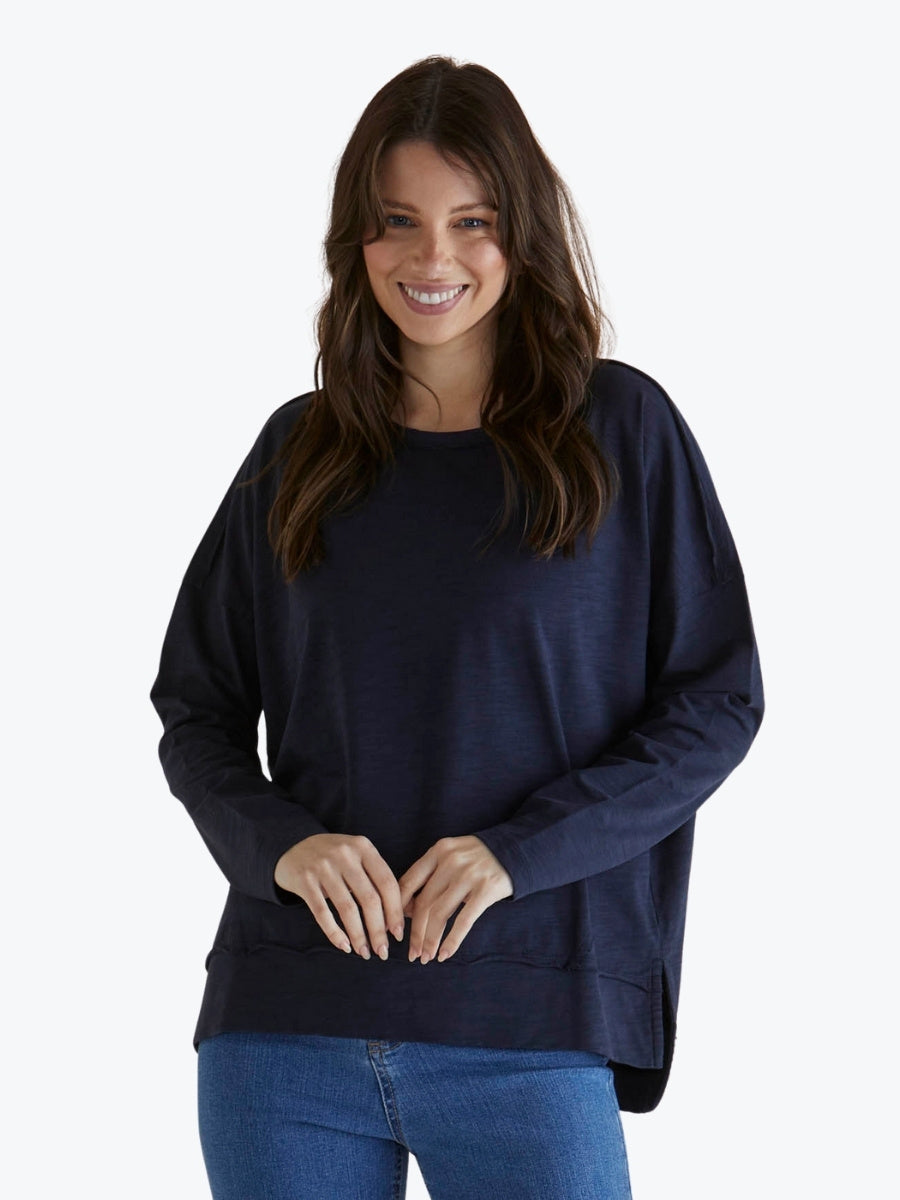 Betty Basics Roxette Tee in Dark Blue