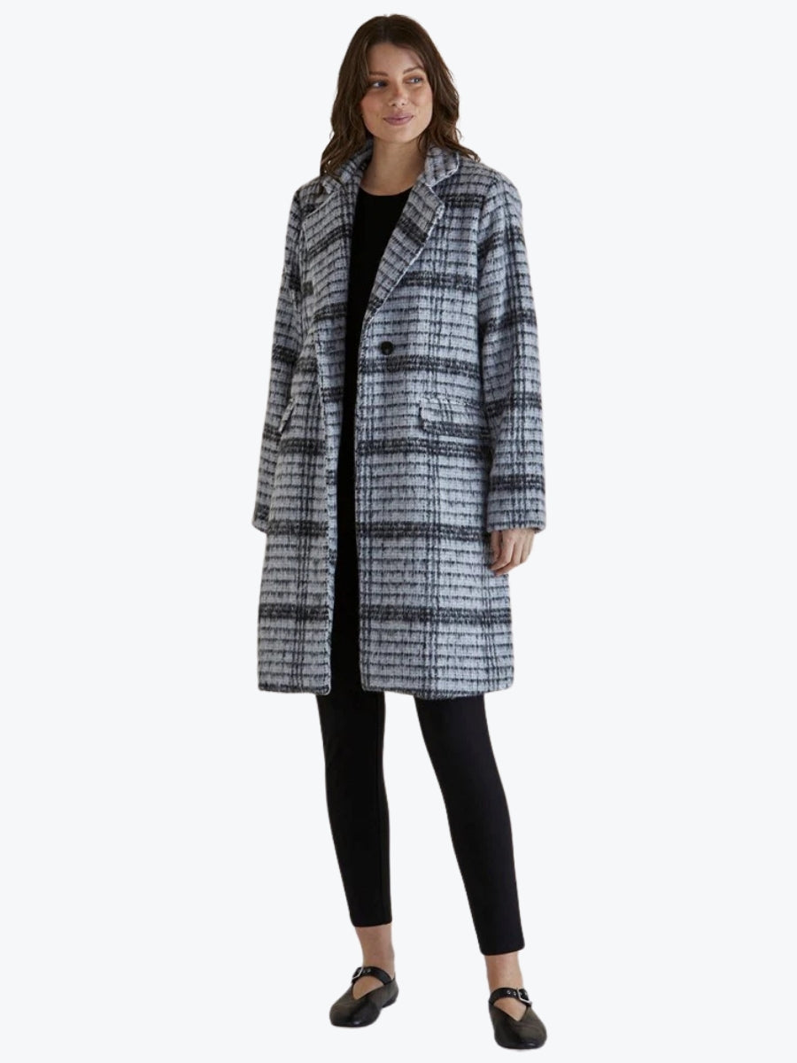 Betty Basics Wanda Coat in Monochrome