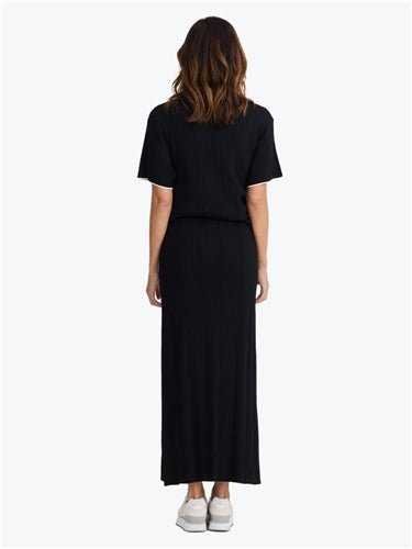 Homelove Bungalow Knit Skirt