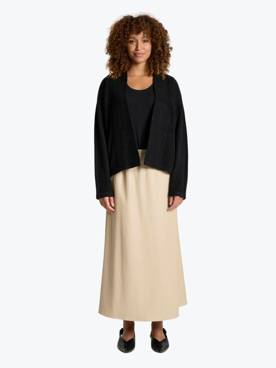 Eb &amp; Ive Samira Crop Cardigan | Black