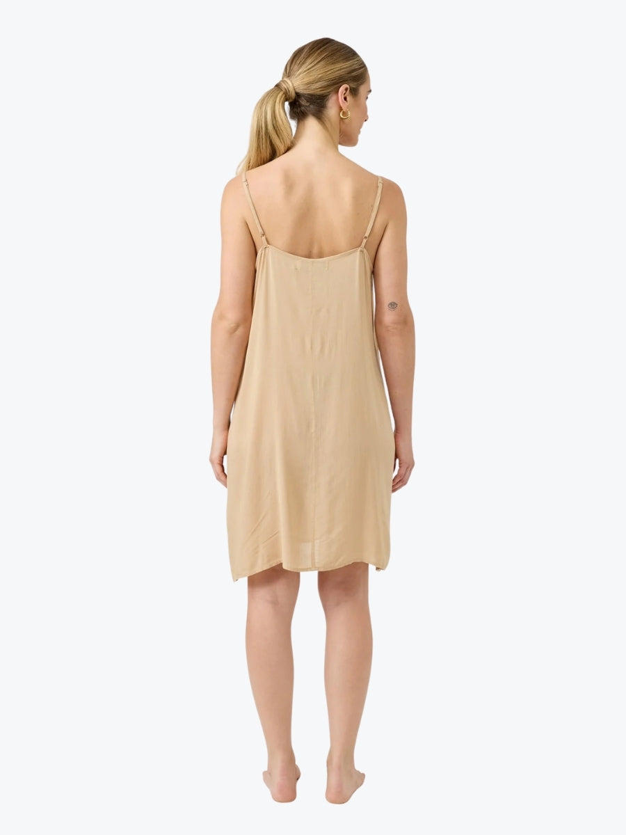 Eb + Ive Studio Slip | Tusk