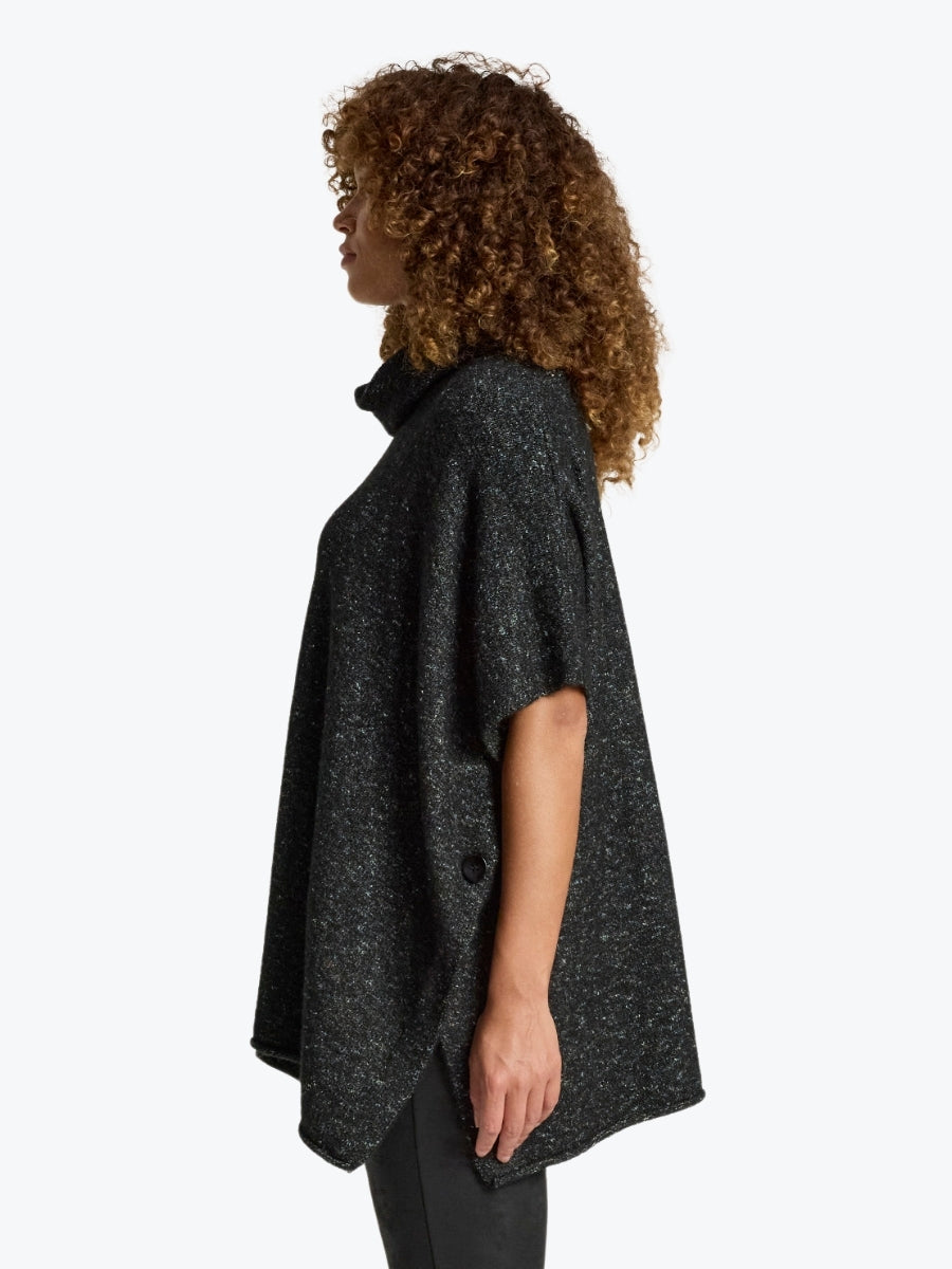Eb &amp; Ive Zarda Poncho | Black