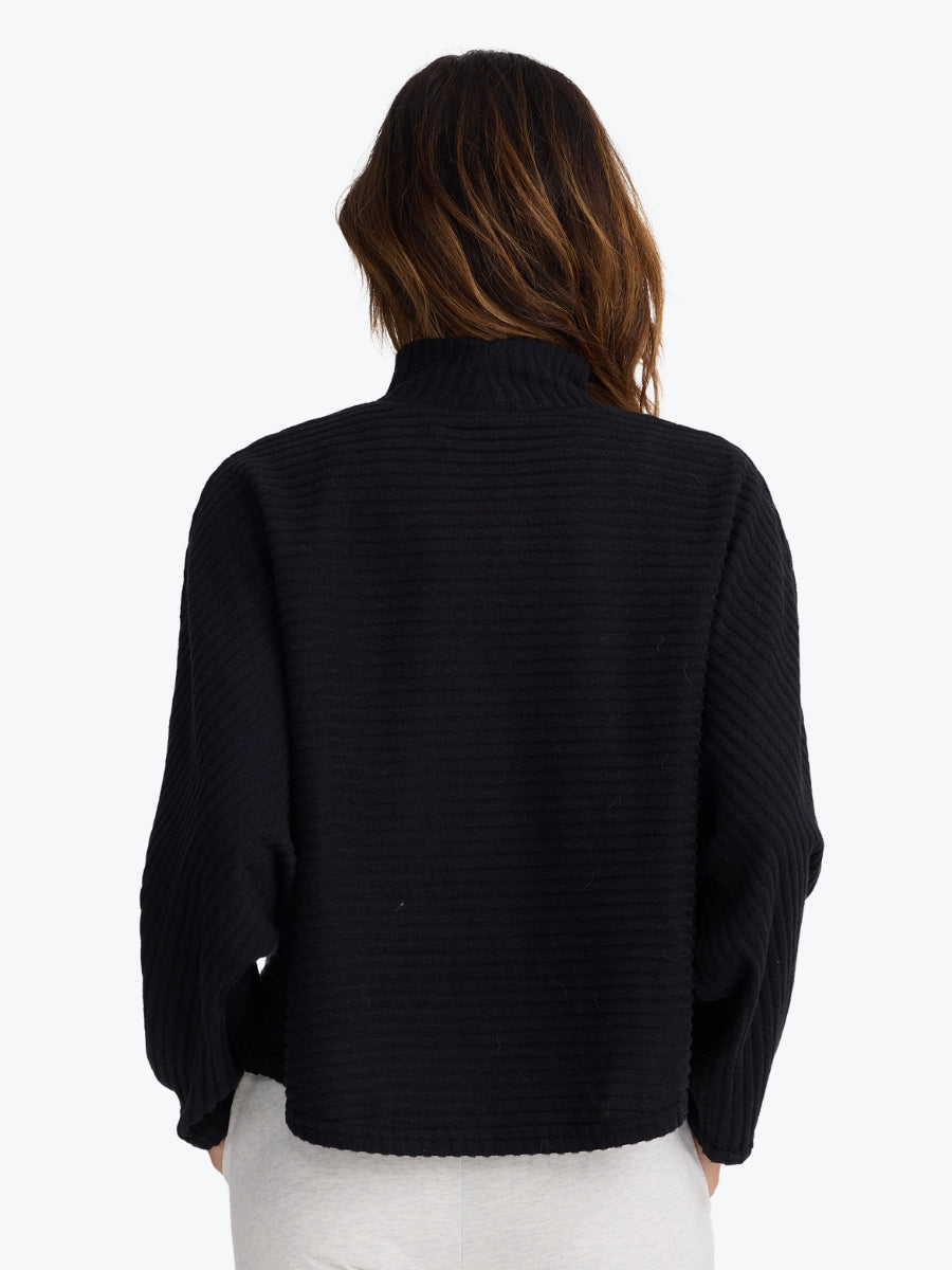 Homelove Weekender Top