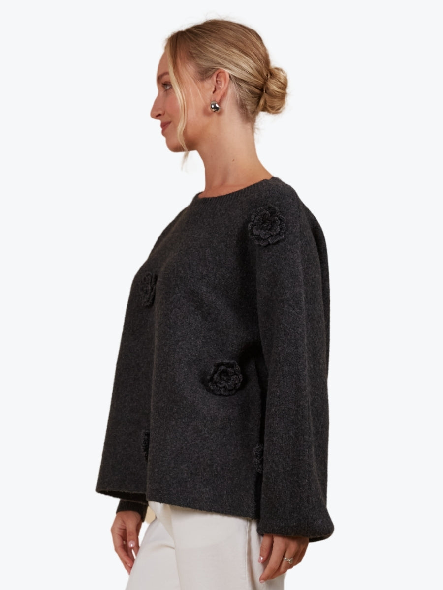 Isle of Mine Miru Flower Jumper