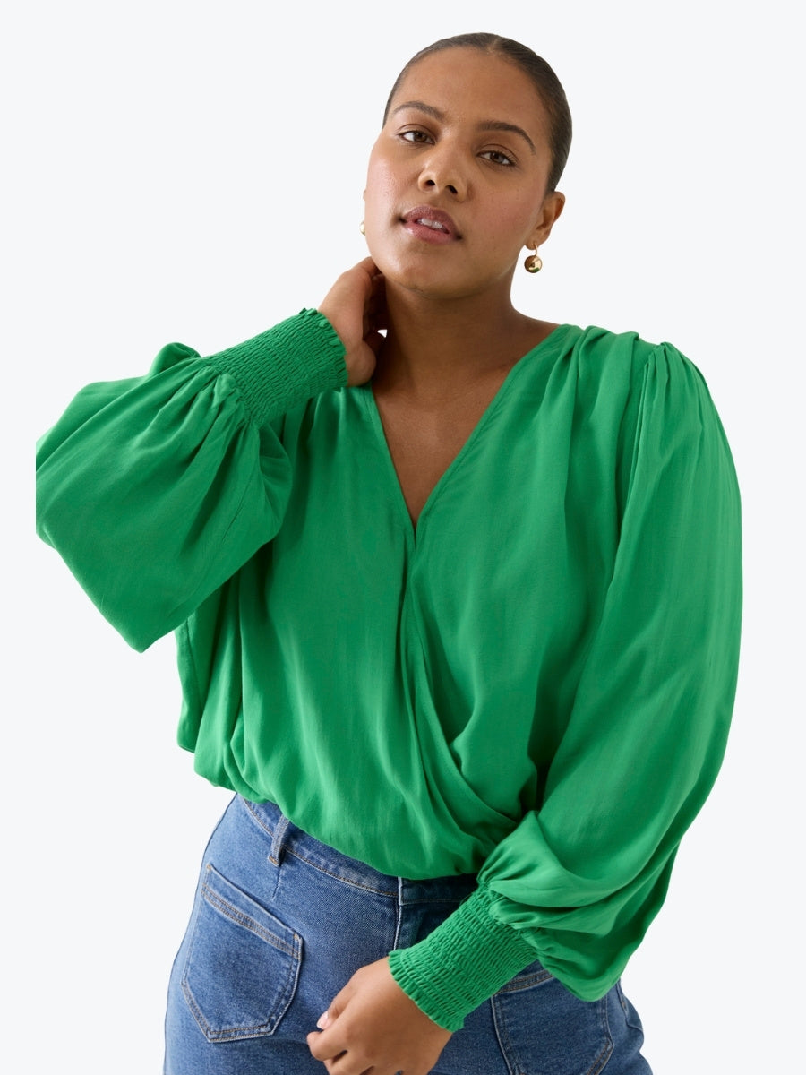 Isle of Mine Oline Cropped Top