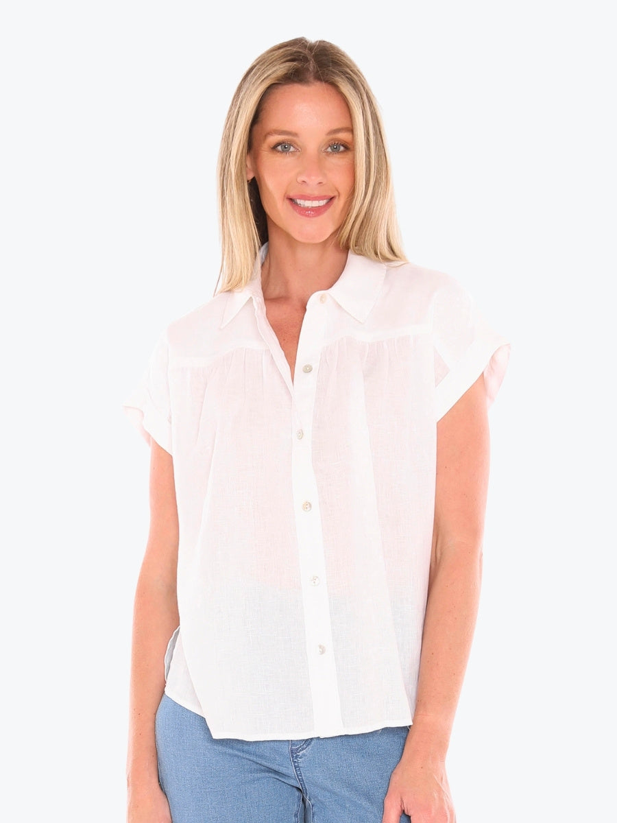 Jump Gather Short Sleeve Shirt in White