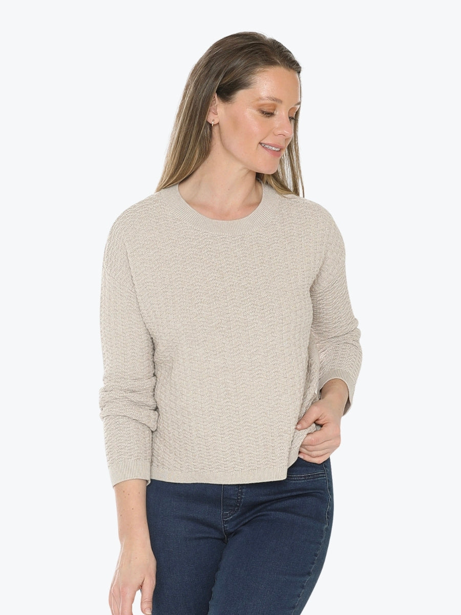 Jump Texture Knit Pullover in Stone Marle