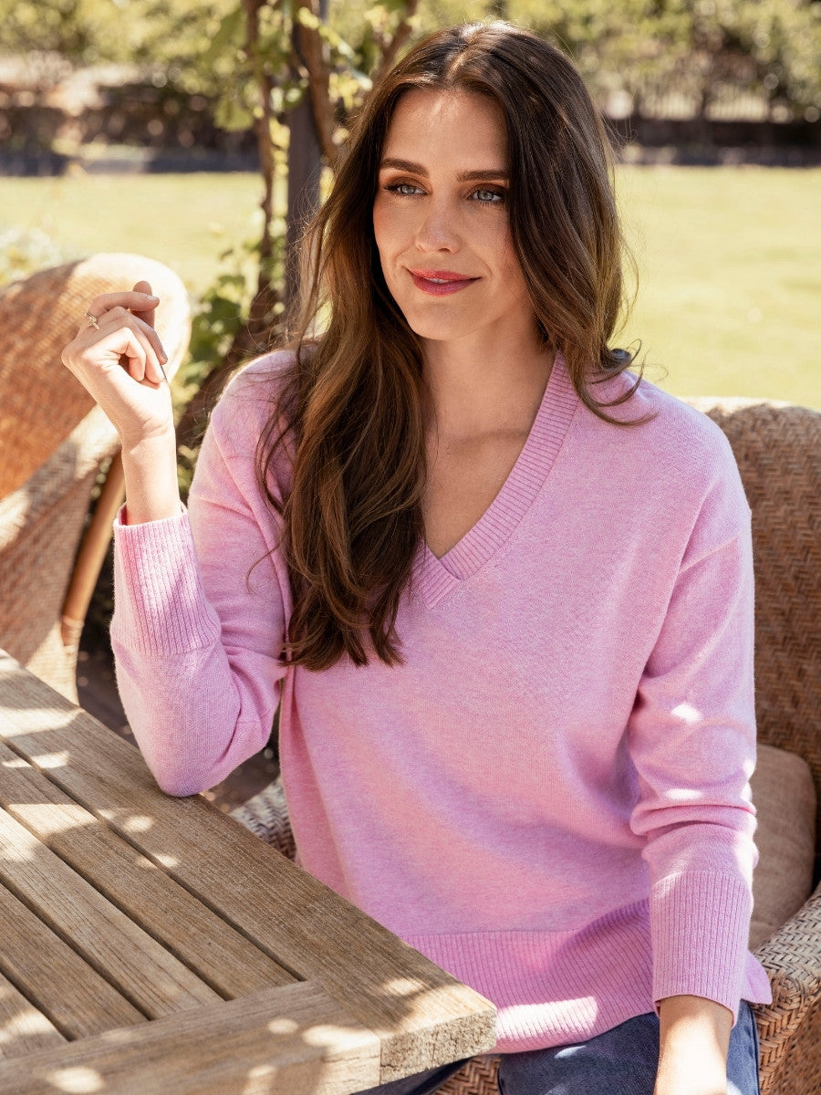 Jump v neck rib detail Pullover in sherbert marle