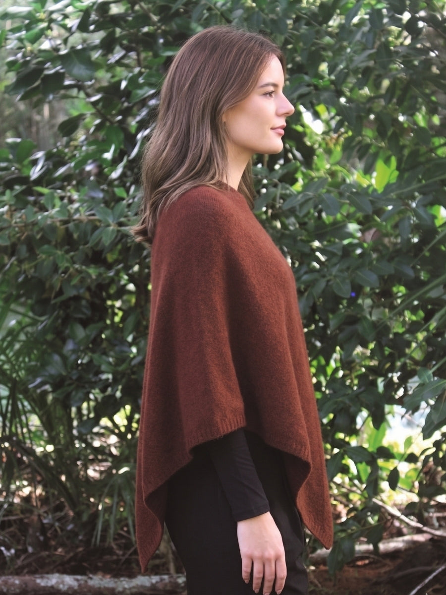 Lothlorian Plain Poncho | Russet