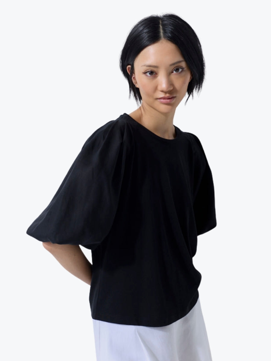 Marco Polo Pinstitch Gathered Sleeve Tee | Black