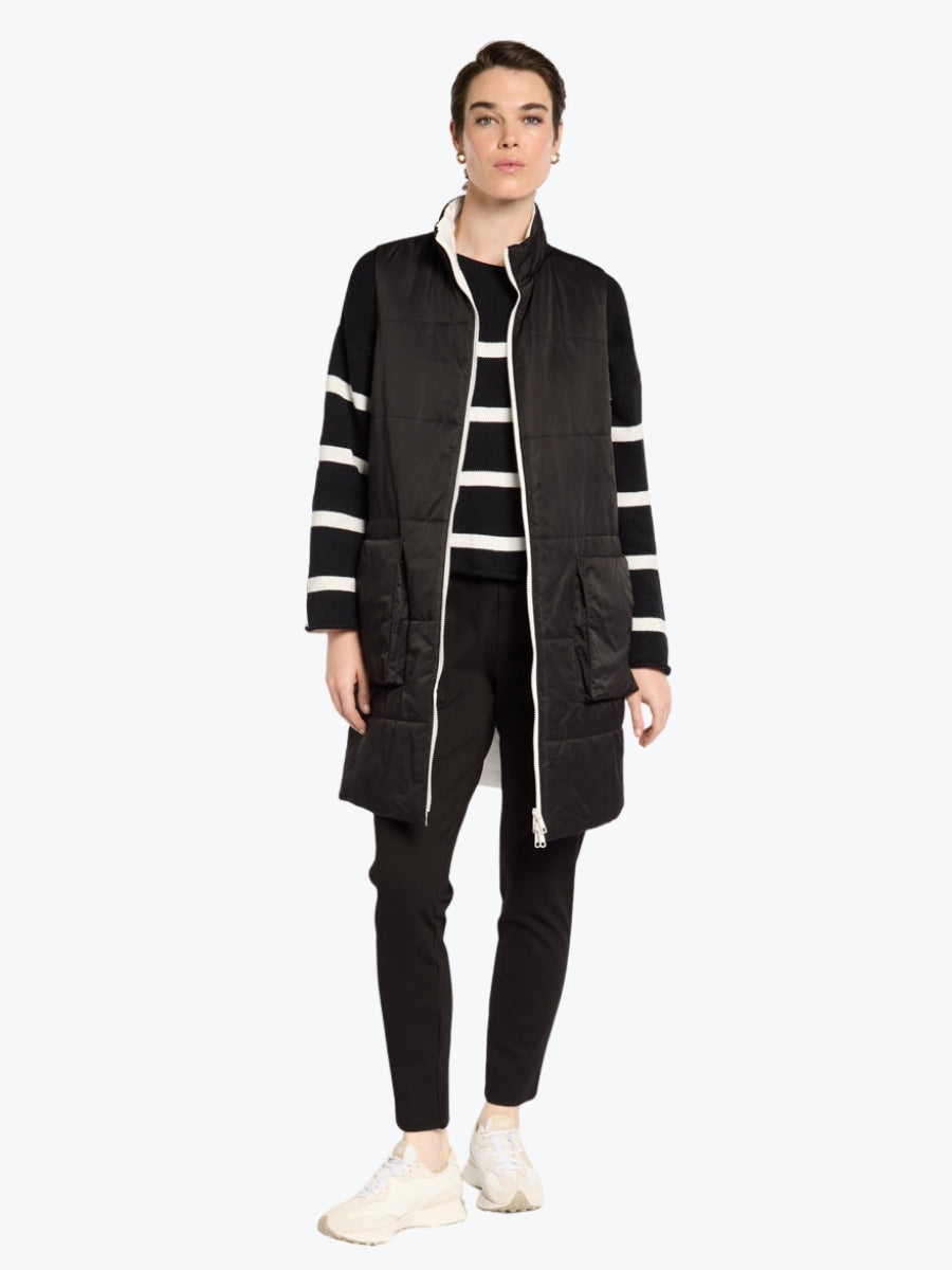 Marco Polo Reversible Showerproof Vest in Black/Ivory