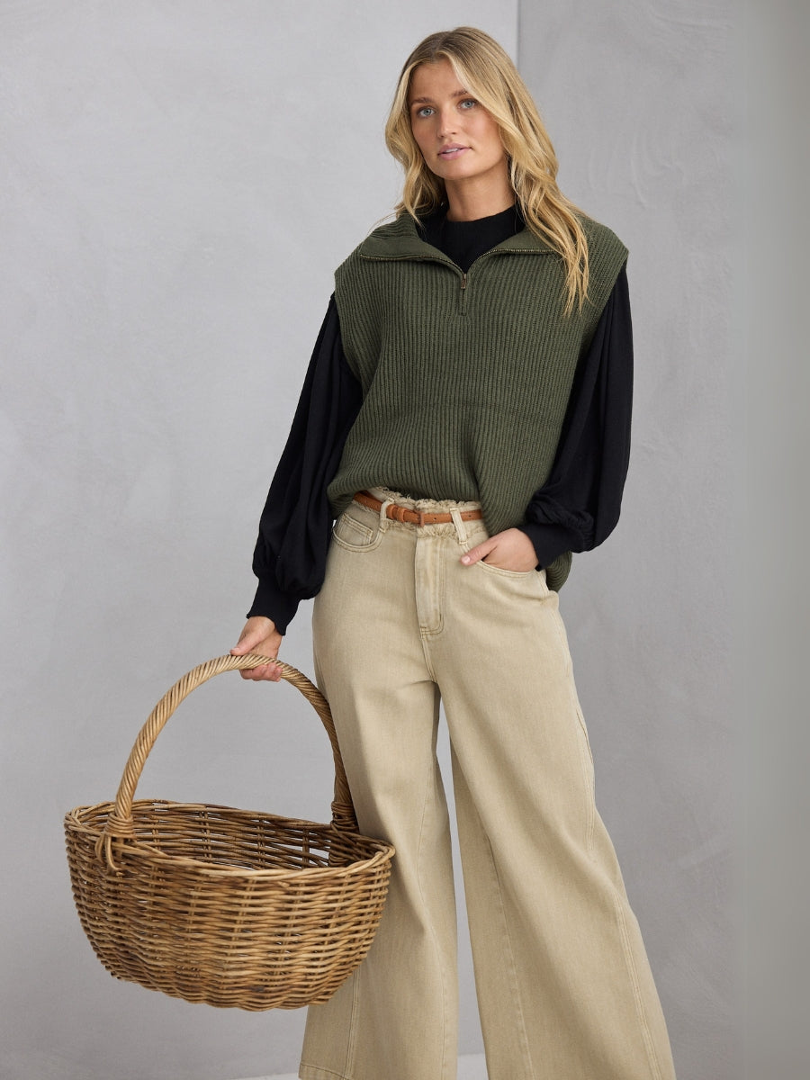 The Shanty Corporation Arlo Vest in Khaki