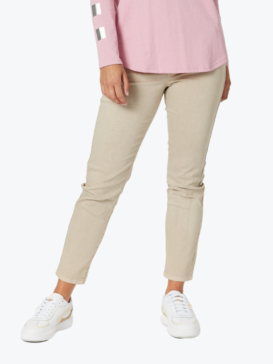 Threadz Chicago Slim Leg Jean in Natural