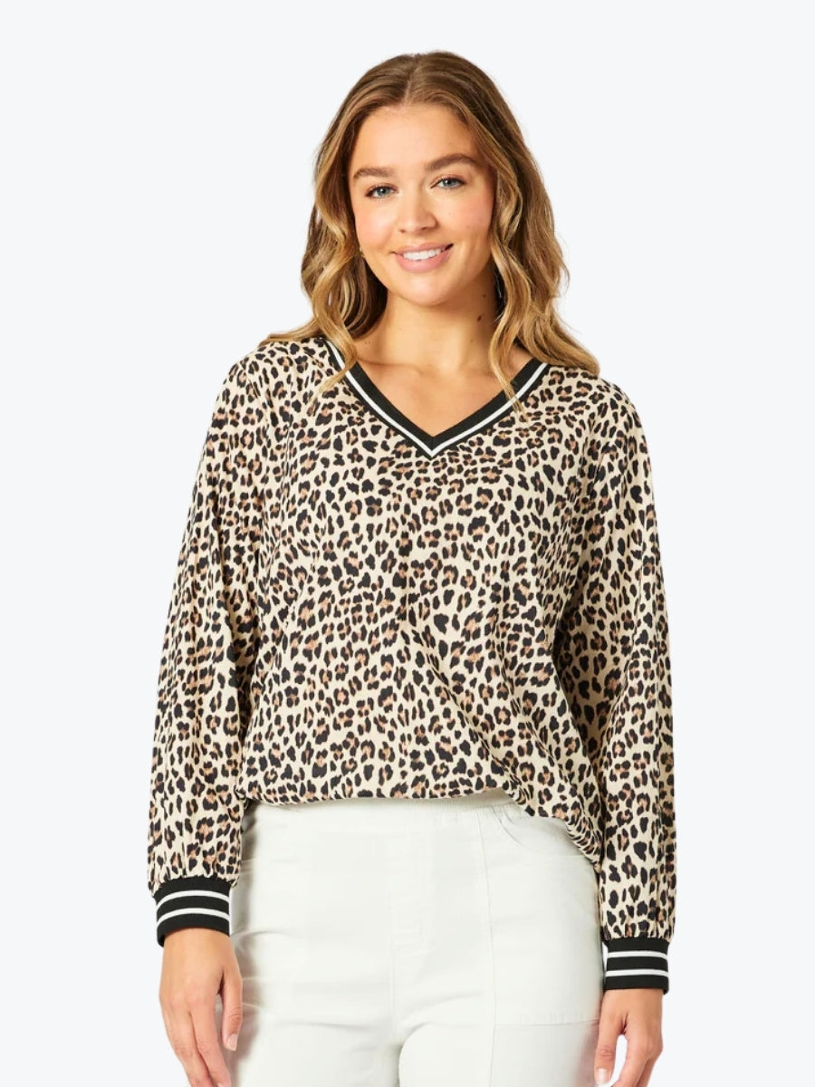 Threadz Le Marais V Neck Top in Animal