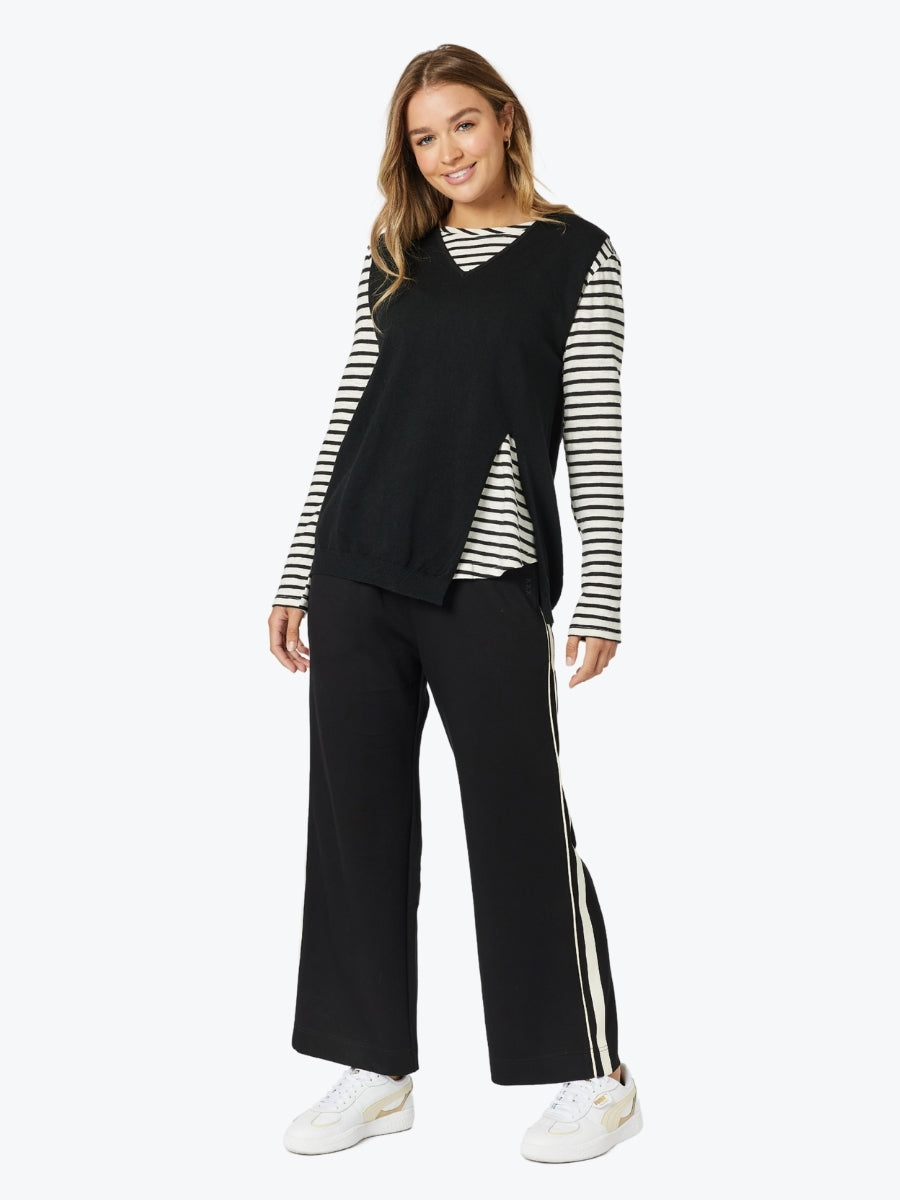 Threadz Vicky Side Split Knit Vest 44373