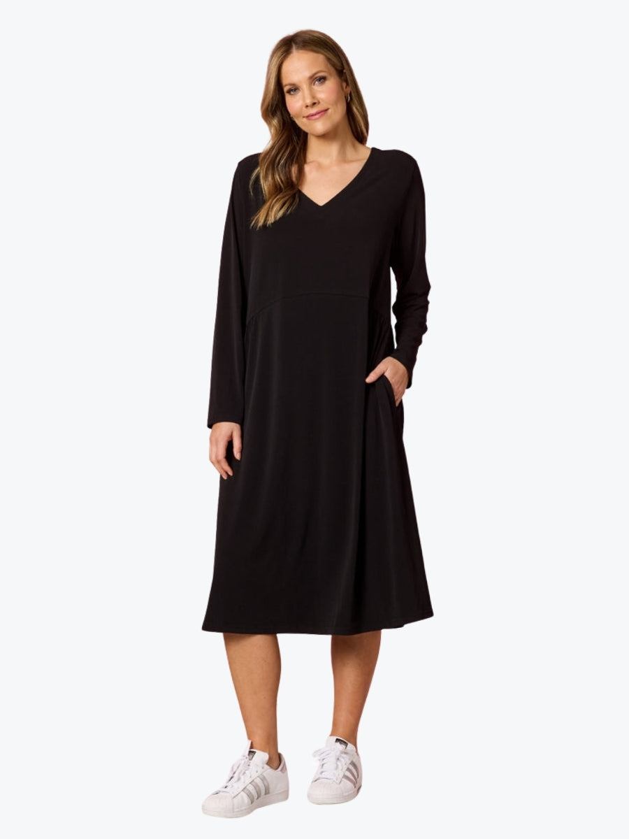Winter Dresses | Long Sleeve & Warm Women's Dresses | Flair Lifestyle Clothing Winter Dresses | Long Sleeve & Warm Women's Dresses | Flair Lifestyle Clothing