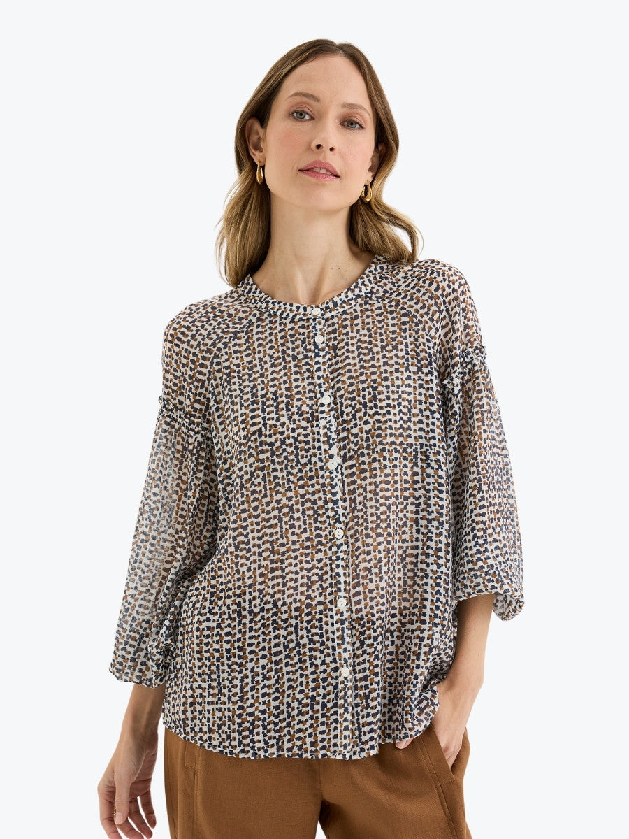 Yarra Trail Vacation Shirt in Vacation Print