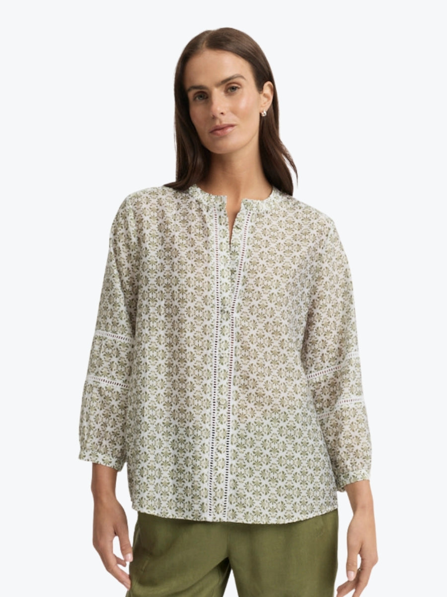 Yarra Trail Vine Blouse | Ecru/Lawn